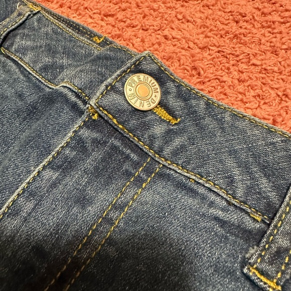 2/$8 - Women’s Shorts - Picture 5 of 9